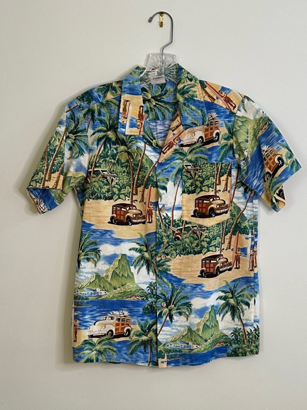 Nui Nalu Hawaiian Multicolor Print Shirt